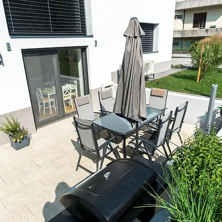 Alma - To Travel Is To Live Apartment Celje