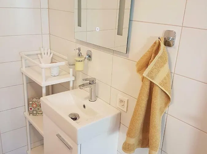 Alma - To Travel Is To Live